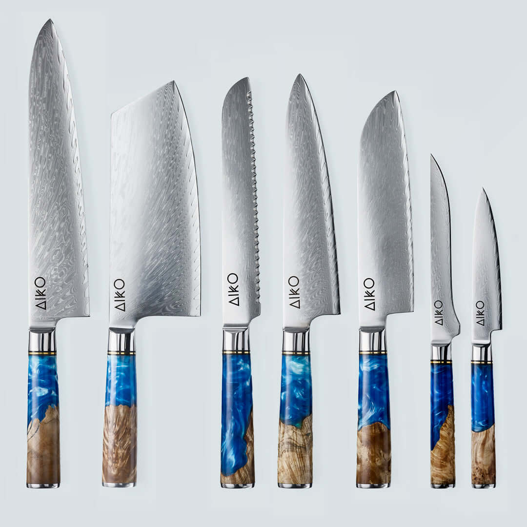 AIKO Azul (あいこ あいこ アイコ アイコ アイコ アイコ) Cuchillo de acero Damasco con mango de resina azul de color